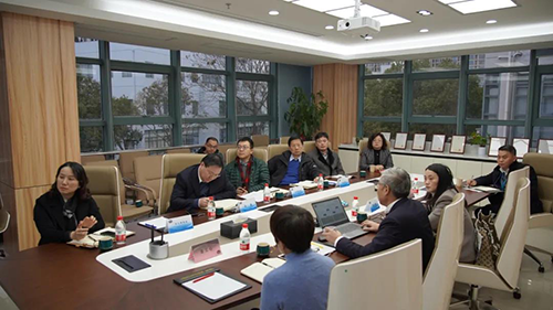 上海市浦东新区政府党组成员、副区长吴强，浦东新区科经委副主任李晓亮，张江管理局副局长吴俊，张江集团副总经理王凯荣等调研K8官网