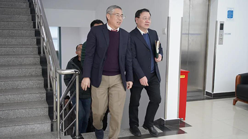 上海市浦东新区政府副区长吴强等调研K8官网生物医药